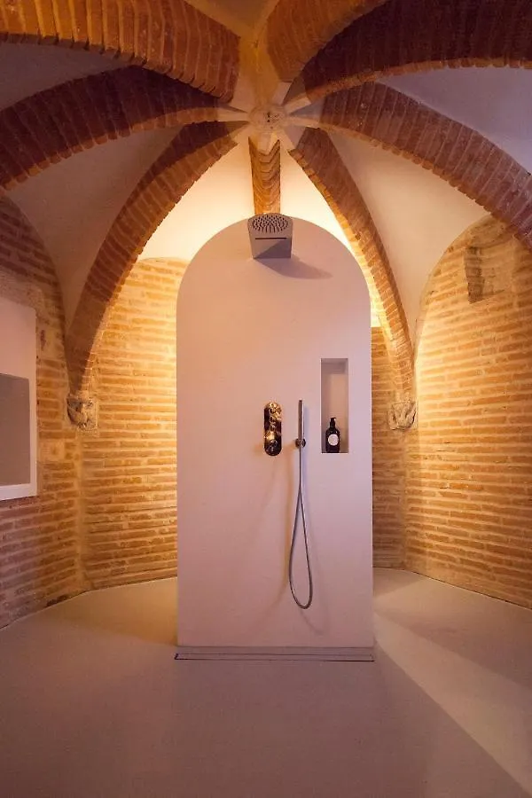 La Tour Du Capitole, Cocoon Insolite Dans تولوز 0*,  فرنسا