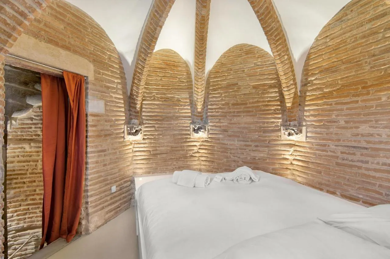 Apartment La Tour Du Capitole, Cocoon Insolite Dans Toulouse France